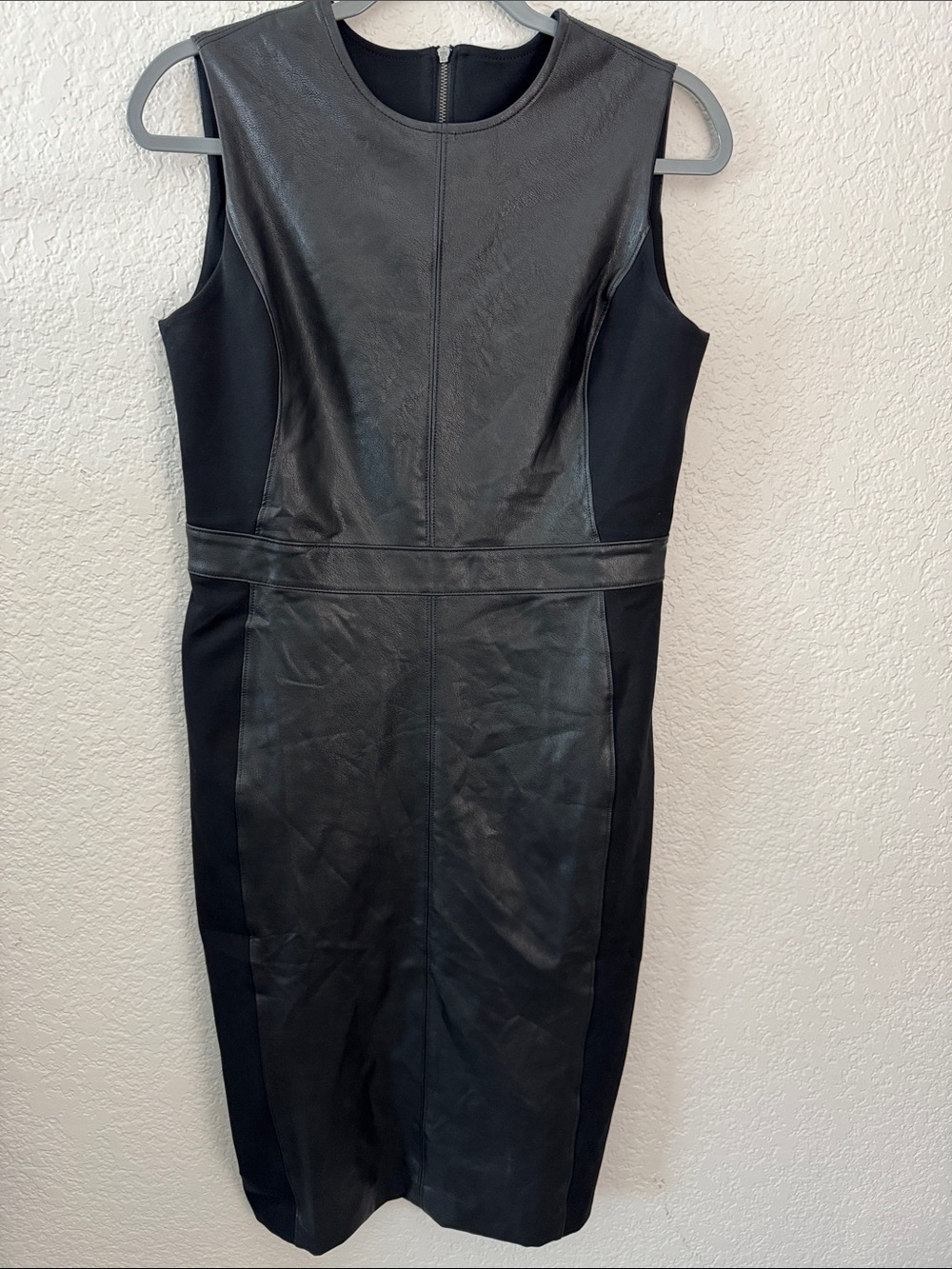Spanx Leather-Like Combo Sheath Dress Medium Black Mixed Media - Picture 2 of 7
